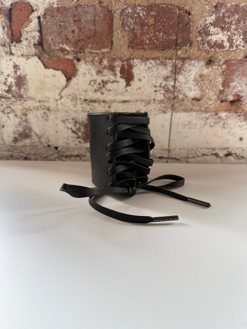 Corsetry Cuff: Onyx