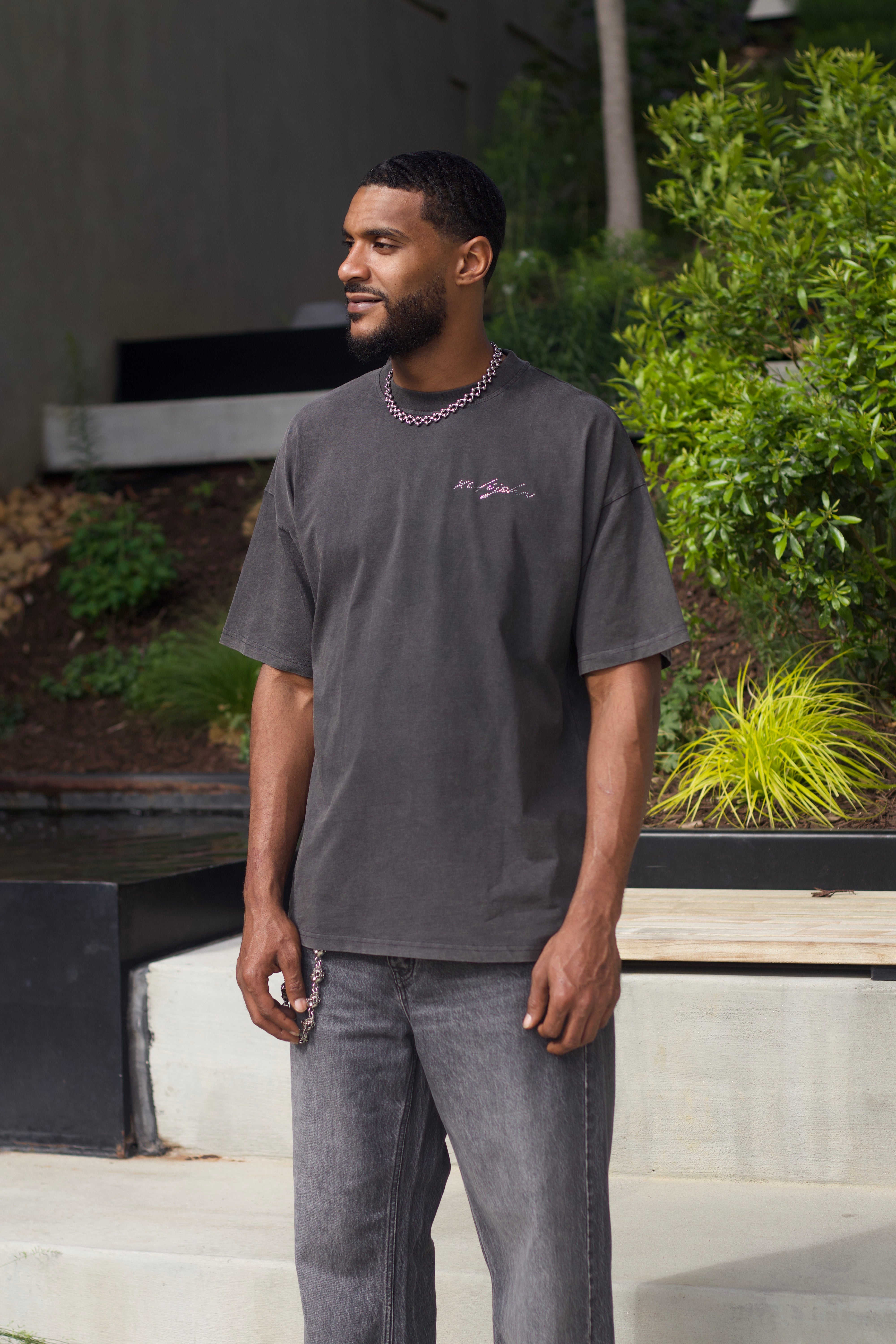 Ash Noir x Chrome Rhinestone Tee Unisex – XCLÚJOHN